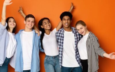 La mejor selección de ropa para adolescentes: tendencias de moda juvenil
